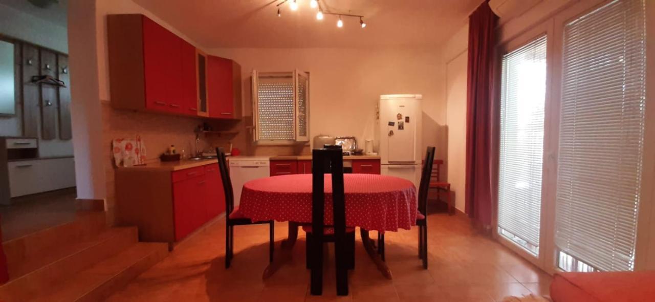 Holiday Home Zeljana 카프리예 외부 사진